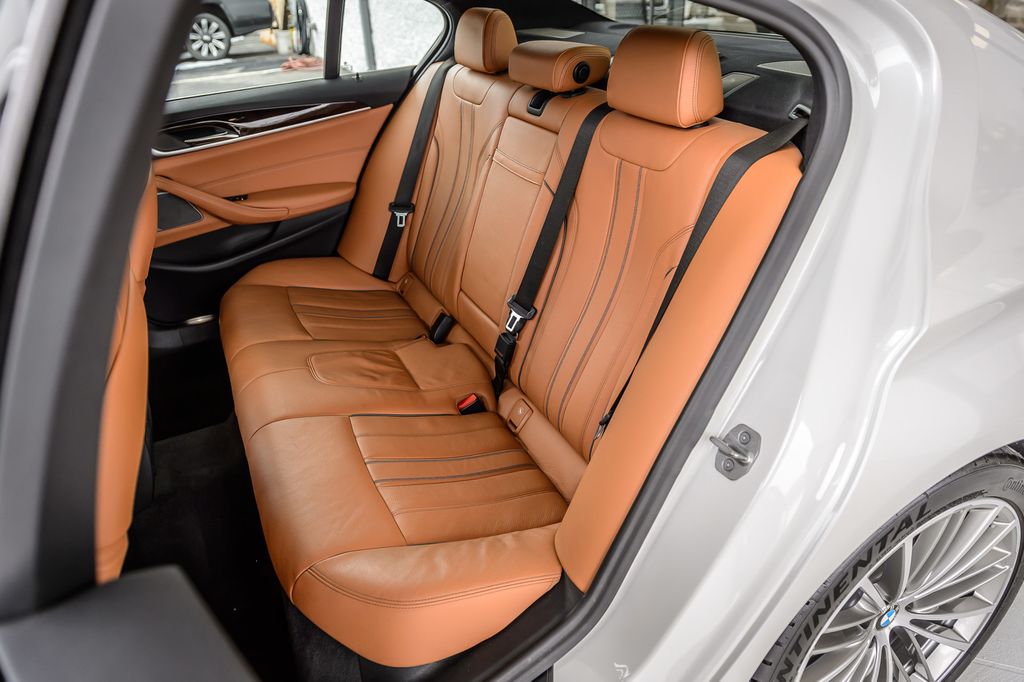 2020 BMW 5 Series 540i - WHITE ON BROWN - NAV - MOONROOF - BLUETOOTH - BEAUTIFUL - 22981557 - 43