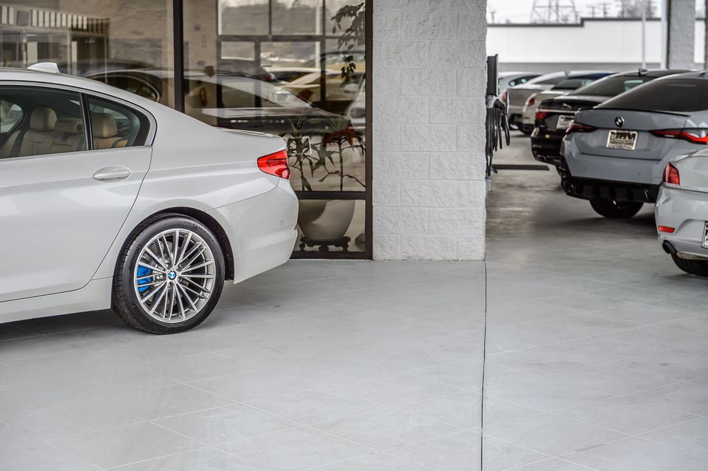 2020 BMW 5 Series 540i - WHITE ON BROWN - NAV - MOONROOF - BLUETOOTH - BEAUTIFUL - 22981557 - 58