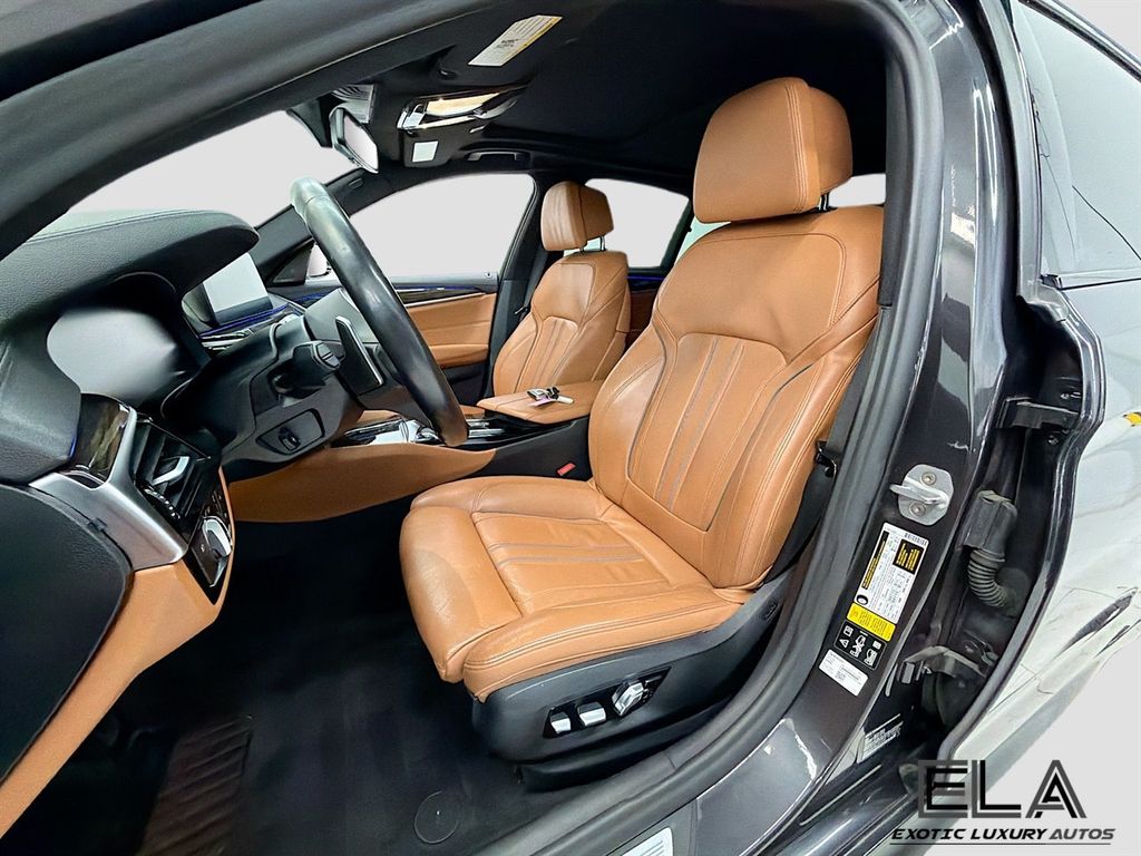 2020 BMW 5 Series 540i xDrive - 23003763 - 22