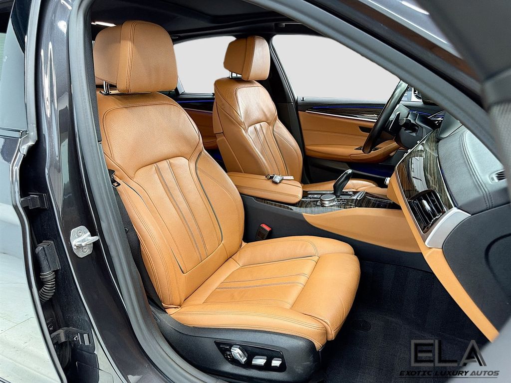 2020 BMW 5 Series 540i xDrive - 23003763 - 30
