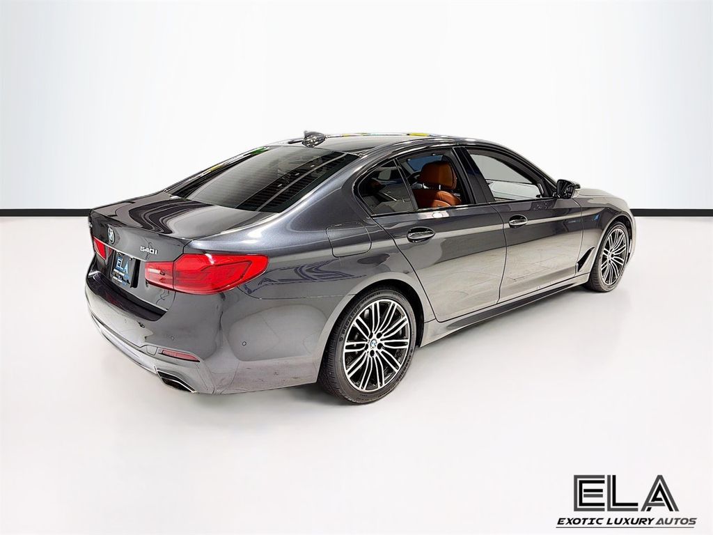 2020 BMW 5 Series 540i xDrive - 23003763 - 43
