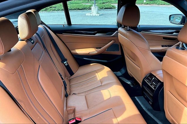 2020 BMW 5 Series 540i xDrive - 23085592 - 11