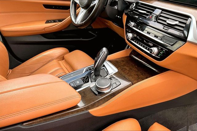 2020 BMW 5 Series 540i xDrive - 23085592 - 31