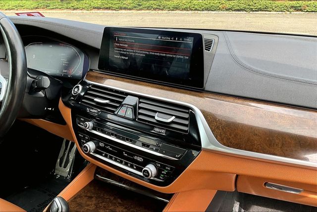 2020 BMW 5 Series 540i xDrive - 23085592 - 33