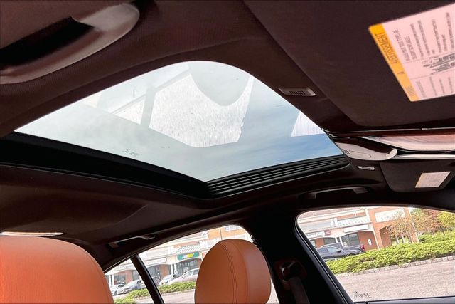 2020 BMW 5 Series 540i xDrive - 23085592 - 36