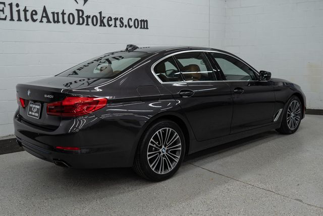 2020 BMW 5 Series 540i xDrive - 22366219 - 45