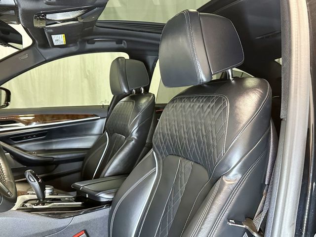 2020 BMW 5 Series M550i xDrive - 23079324 - 22