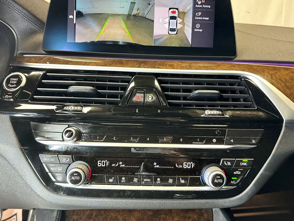 2020 BMW 5 Series M550i xDrive - 23079324 - 32