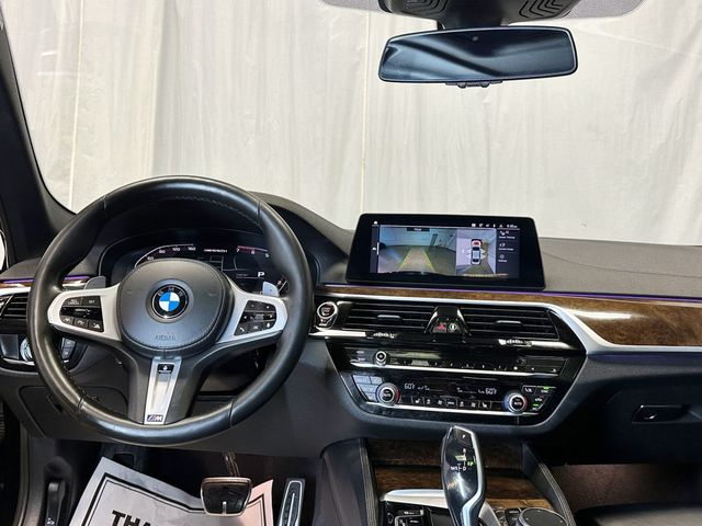 2020 BMW 5 Series M550i xDrive - 23079324 - 36
