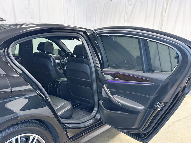 2020 BMW 5 Series M550i xDrive - 23079324 - 38