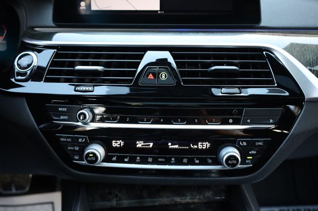 2020 BMW 5 Series M550i xDrive - 22947450 - 48