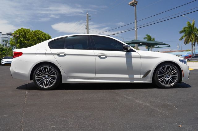 2020 BMW 5 Series M550i xDrive - 23043362 - 16