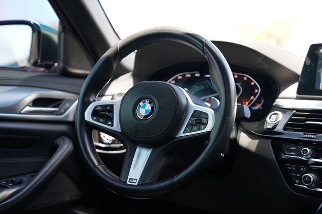 2020 BMW 5 Series M550i xDrive - 23043362 - 29