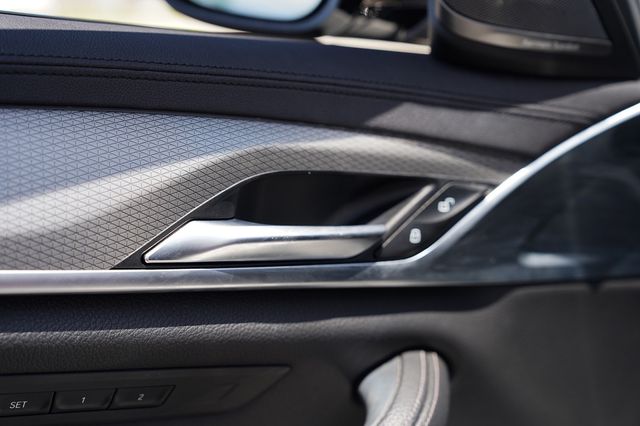 2020 BMW 5 Series M550i xDrive - 23043362 - 39