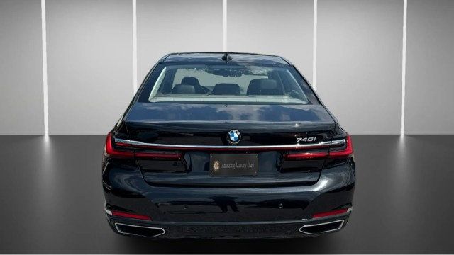 2020 BMW 7 Series 740i - 23078559 - 3