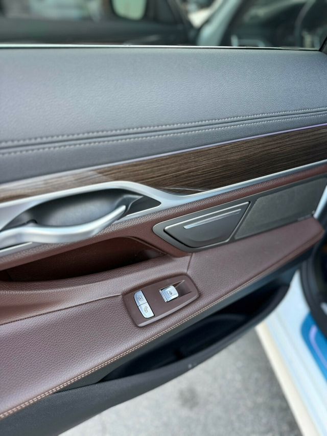 2020 BMW 7 Series 740i - 23022243 - 15