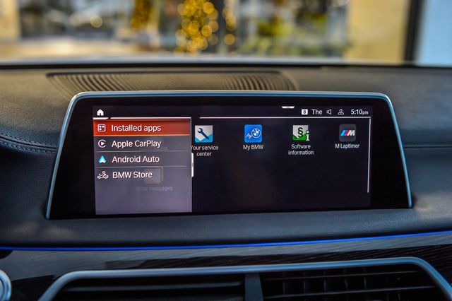 2020 BMW 7 Series 740i M SPORT - NAV - PANO ROOF - BACKUP CAM - GORGEOUS  - 22947080 - 23