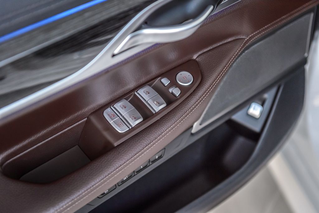 2020 BMW 7 Series 740i M SPORT - NAV - PANO ROOF - BACKUP CAM - GORGEOUS  - 22947080 - 45