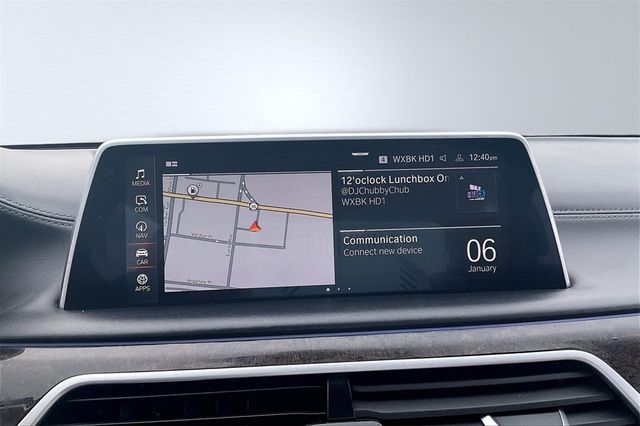 2020 BMW 7 Series 740i xDrive - 22965403 - 26