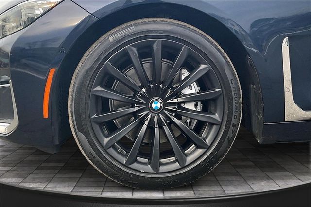 2020 BMW 7 Series 740i xDrive - 22965403 - 38