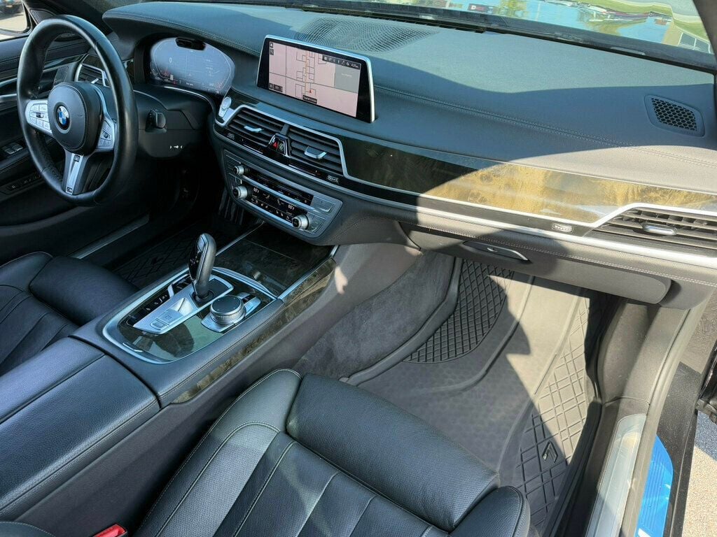 2020 Bmw 740i xDrive Sedan photo 9