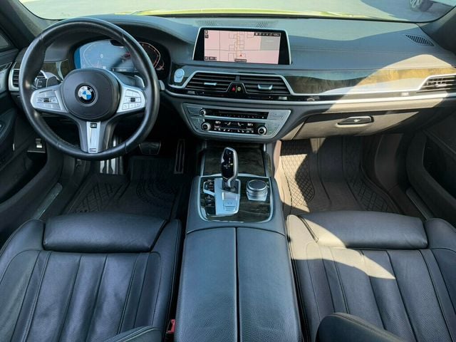 2020 BMW 7 Series 740i xDrive - 22916280 - 1