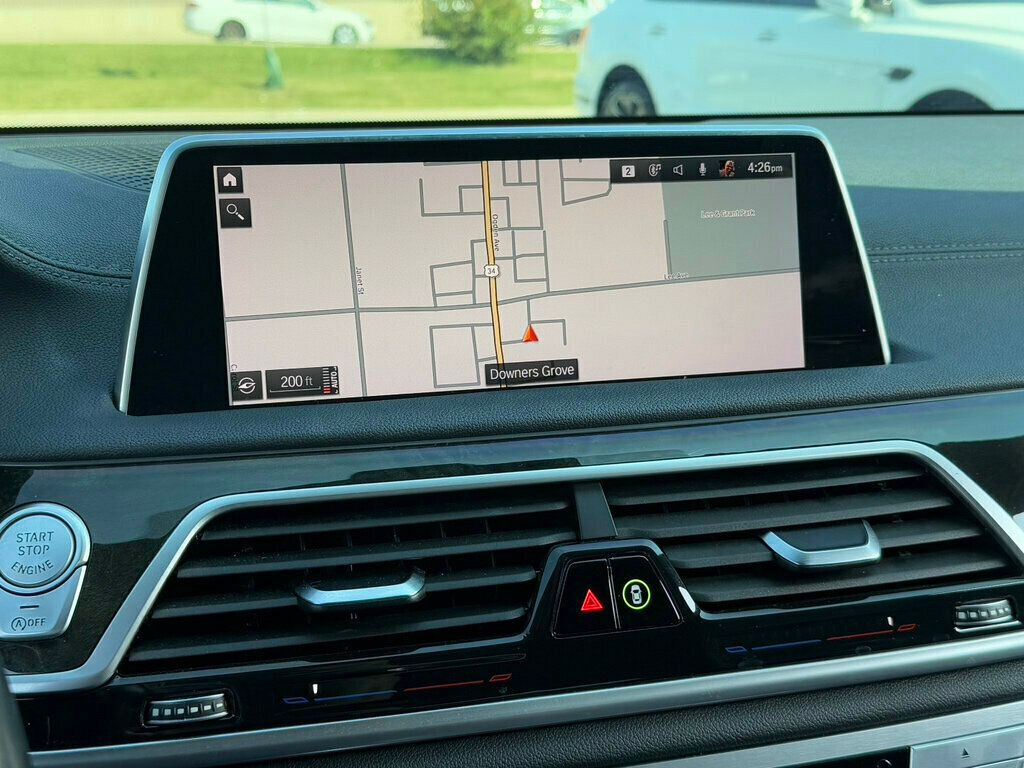 2020 Bmw 740i xDrive Sedan photo 2