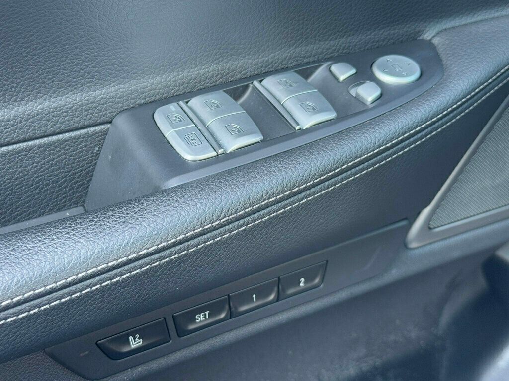 2020 Bmw 740i xDrive Sedan photo 29