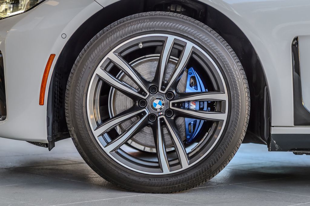 2020 BMW 7 Series 740i X DRIVE - NAV - PANO ROOF - BACKUP CAM - BLUETOOTH GORGEOUS - 22970820 - 12