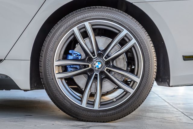 2020 BMW 7 Series 740i X DRIVE - NAV - PANO ROOF - BACKUP CAM - BLUETOOTH GORGEOUS - 22970820 - 13