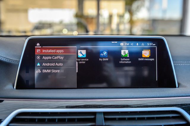 2020 BMW 7 Series 740i X DRIVE - NAV - PANO ROOF - BACKUP CAM - BLUETOOTH GORGEOUS - 22970820 - 21