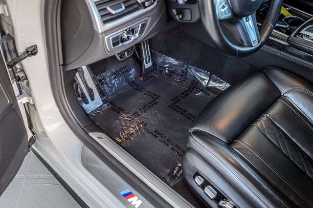 2020 BMW 7 Series 740i X DRIVE - NAV - PANO ROOF - BACKUP CAM - BLUETOOTH GORGEOUS - 22970820 - 39
