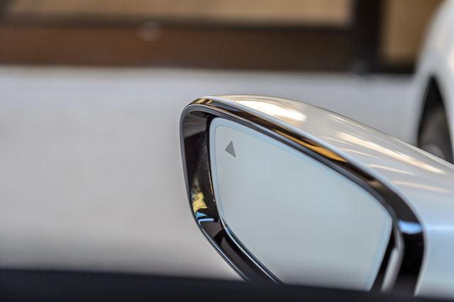 2020 BMW 7 Series 740i X DRIVE - NAV - PANO ROOF - BACKUP CAM - BLUETOOTH GORGEOUS - 22970820 - 47