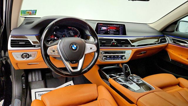 2020 BMW 7 Series 740i xDrive w/ 19'' Wheels, Cold Weather Pkg & Ventilated Seats - 23087146 - 12