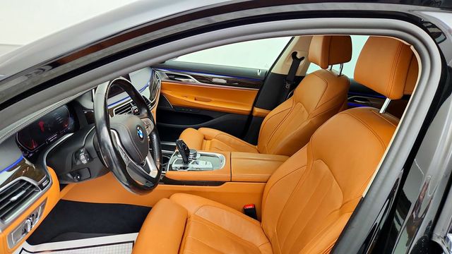 2020 BMW 7 Series 740i xDrive w/ 19'' Wheels, Cold Weather Pkg & Ventilated Seats - 23087146 - 20