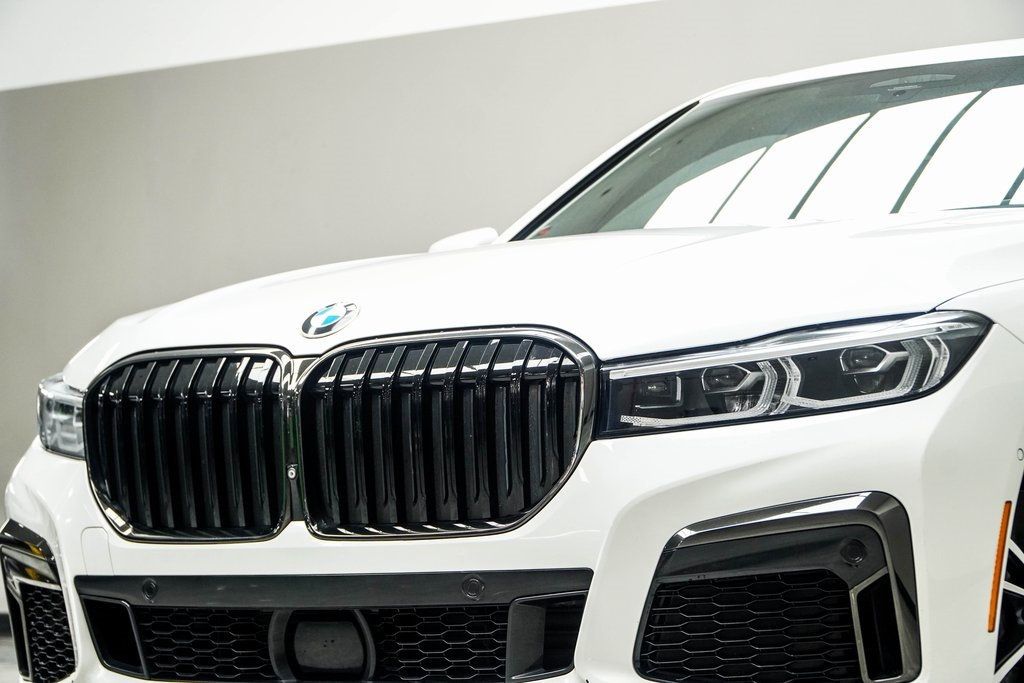 2020 Bmw 745e xDrive Sedan photo 2