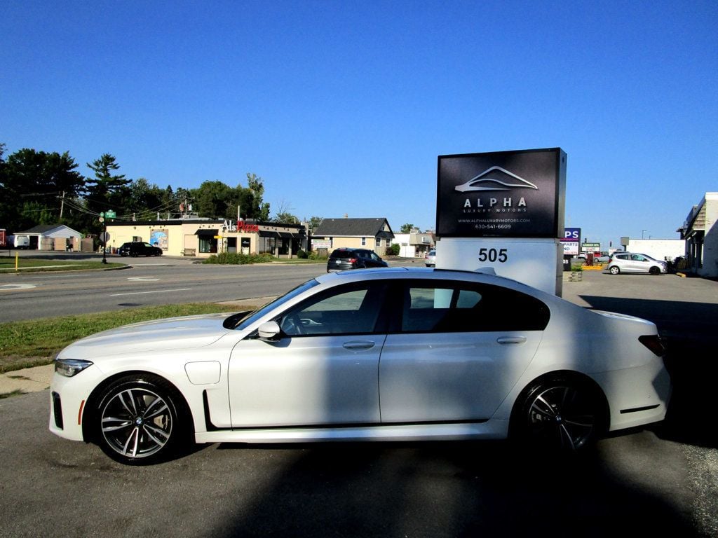 2020 Bmw 745e xDrive Sedan photo 11