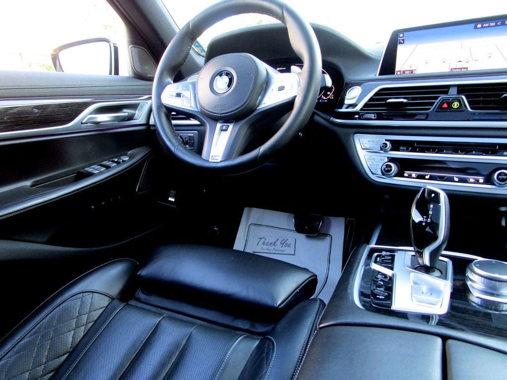 2020 Bmw 745e xDrive Sedan photo 18