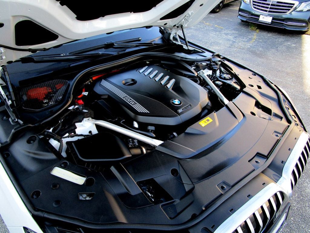 2020 Bmw 745e xDrive Sedan photo 36