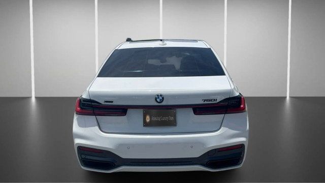2020 BMW 7 Series 750i xDrive - 23041363 - 9