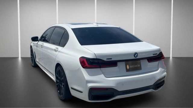 2020 BMW 7 Series 750i xDrive - 23041363 - 11
