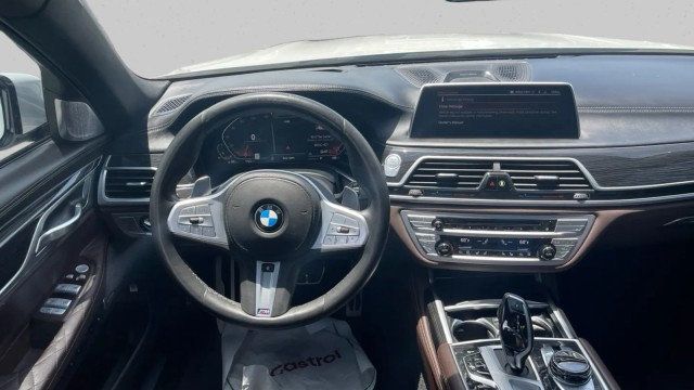 2020 BMW 7 Series 750i xDrive - 23041363 - 20