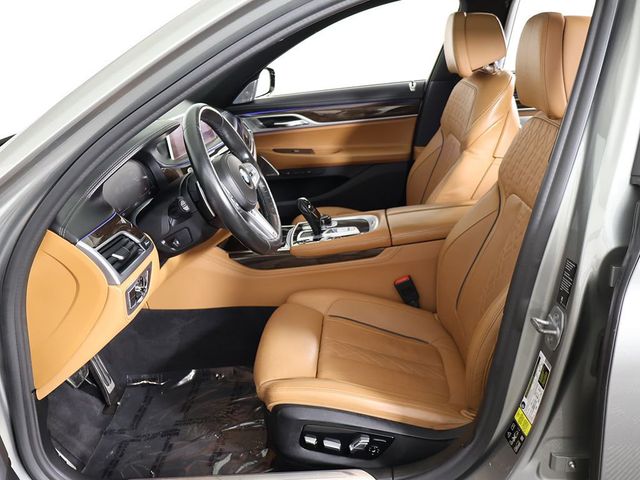 2020 BMW 7 Series 750i xDrive - 23073539 - 33