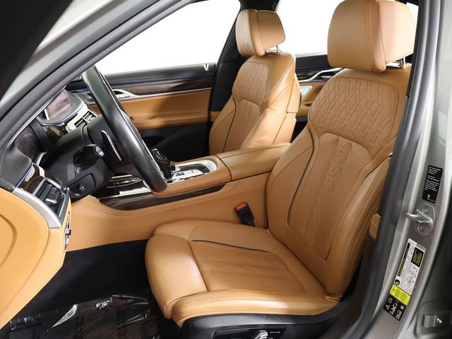2020 BMW 7 Series 750i xDrive - 23073539 - 35