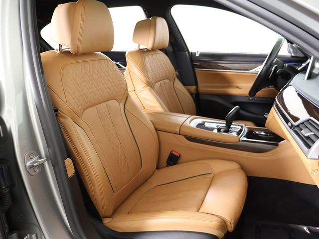 2020 BMW 7 Series 750i xDrive - 23073539 - 36