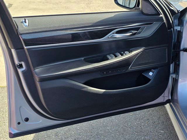 2020 BMW 7 Series 750i xDrive - 22930085 - 28