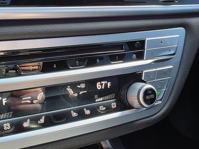 2020 BMW 7 Series 750i xDrive - 22930085 - 42