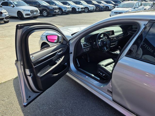 2020 BMW 7 Series 750i xDrive - 22930085 - 58