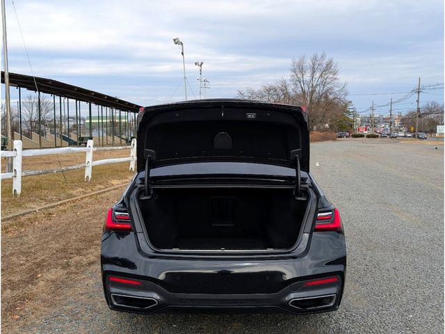 2020 BMW 7 Series 750i xDrive - 22983837 - 12