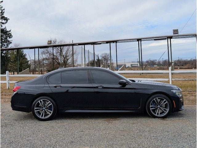 2020 BMW 7 Series 750i xDrive - 22983837 - 7